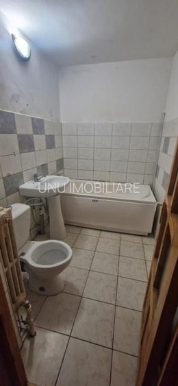 4 Camere Decomandat 84mp zona Nicolina 1 LIDL Prima Statie - 5