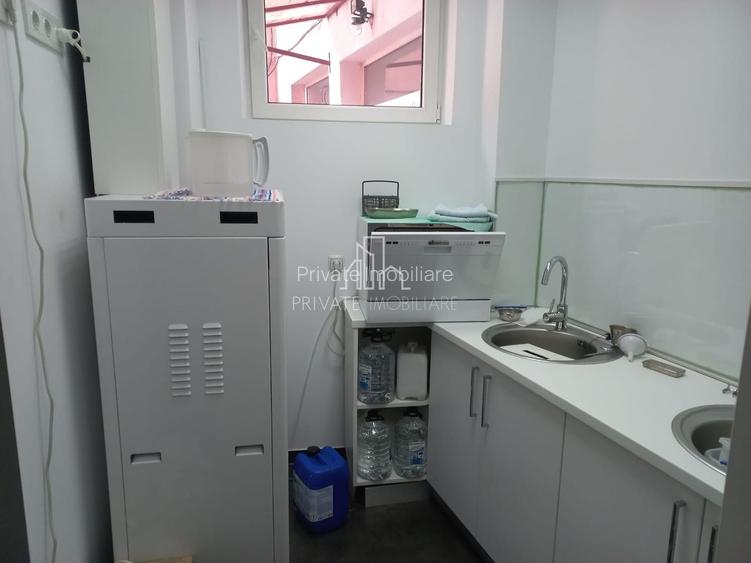 Spatiu Coemrcial/Cabinet Stomatologic de Vanzare, Zona 7 Noiembrie - 10