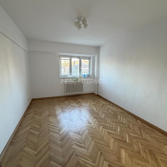 Piata Romana - Calea Dorobantilor stradal, bloc 1981, etaj 1/8, 80mp, nemobilat - 3