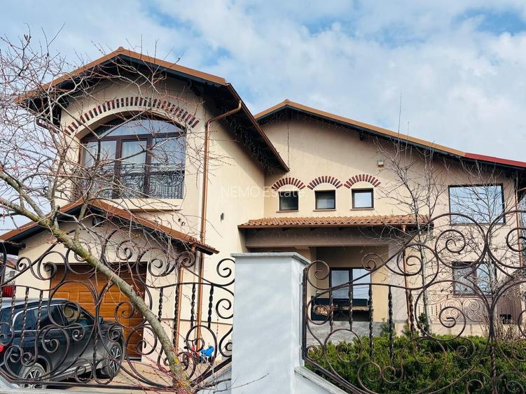 Vilă deosebită în Șcheia I 240 mp utili I teren 1000 mp I 295.000 € - 30