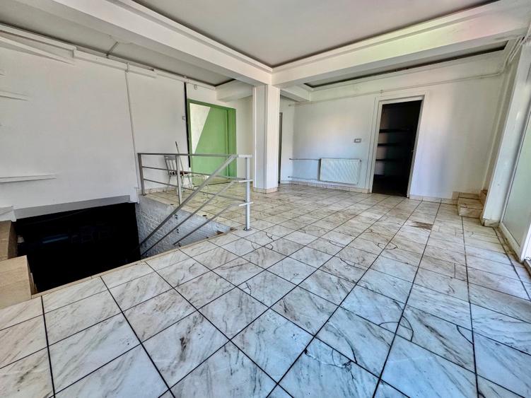 Proprietar: Spațiu Stradal – Str. Amaradia (Unitatea Militară) Craiova