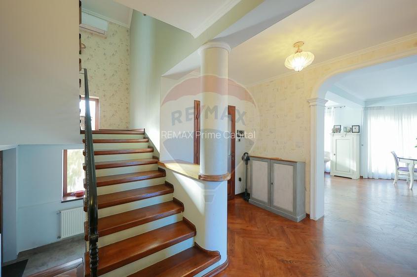 Casă 5 camere cu garaj, 230 mp utili, teren 503 mp, Nufărul, Oradea - 16