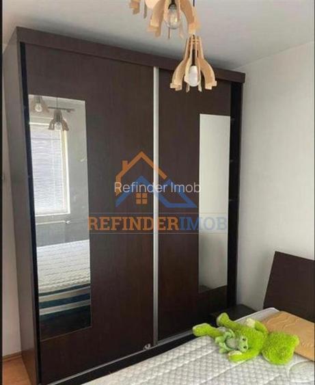 Apartament de vanzare cu 3 camere, zona Rahova - Margeanului - 3