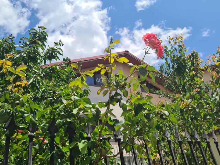 Vila P+1+M zona Militari - Pacii - str. Paralutelor constructie 2007 tip duplex - 2