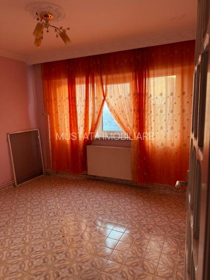 - Apartament 2 camere confort 1, etaj 3 Vidin, suprafata 54mp. - 2