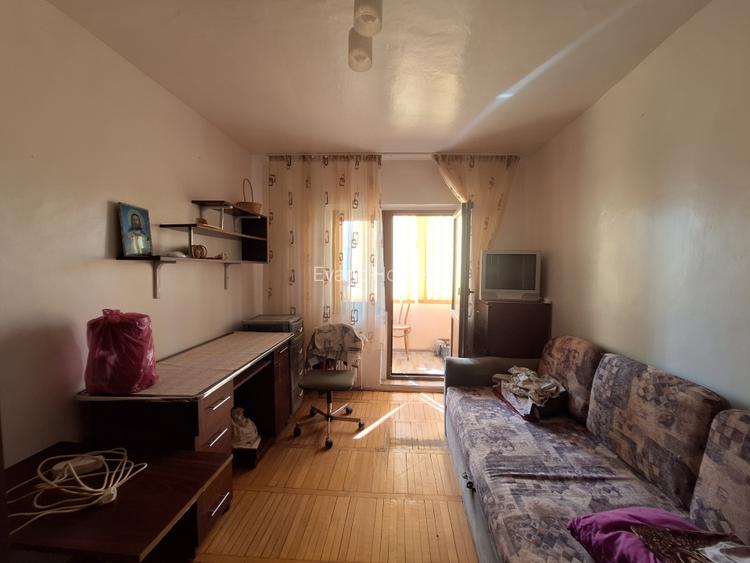 Super pret - 3 camere, decomandat, 2 bai, 73 mp utili - Buziasului - 7