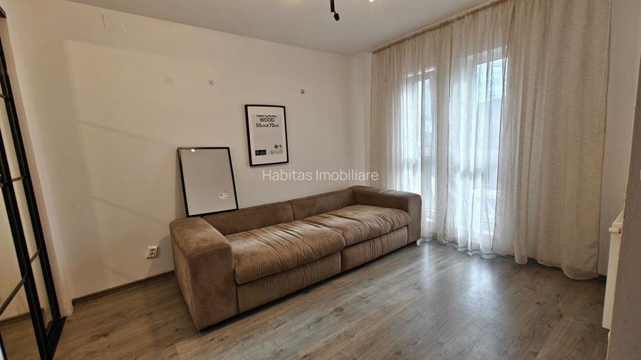 Spatiu birouri, 4 camere, parter, curte proprie, parcare, zona BMW - 4