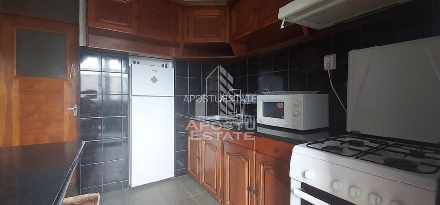 Apartament 2 camere in apropierea garii Arad - 4