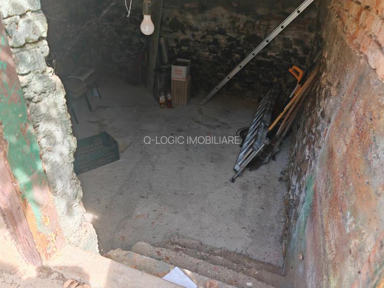 Casa 4 camere libera la vanzare RASNOV - zona Florilor - 16