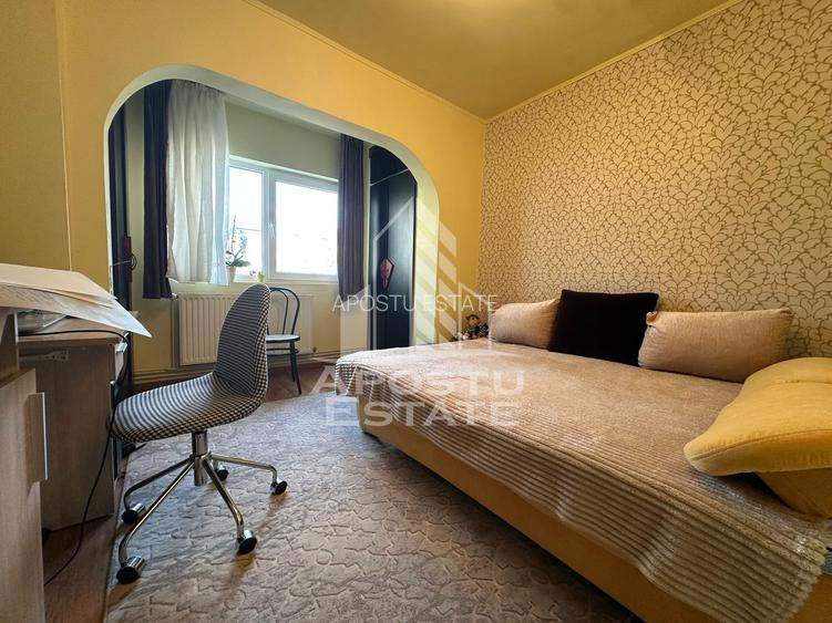 Apartament cu 4 camere, etaj 2, boxa la subsol, zona Soarelui - 5