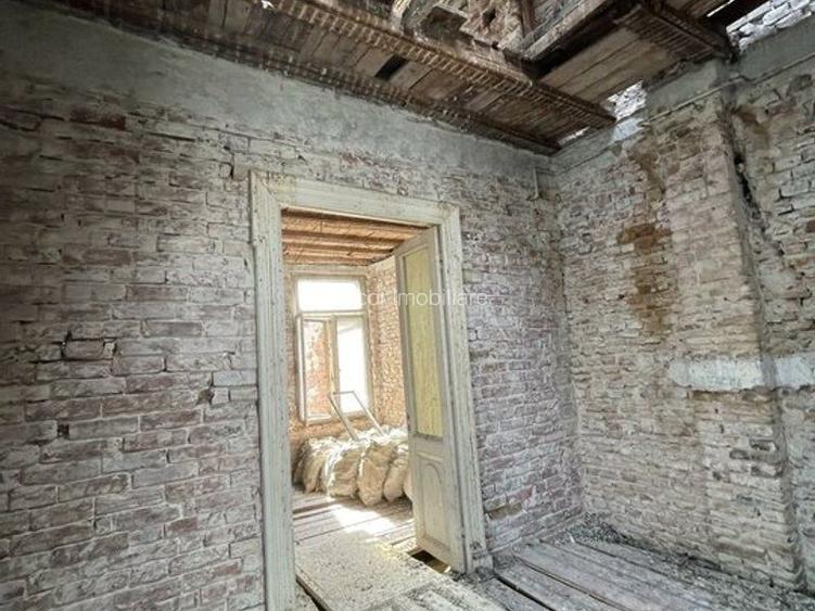 Imobil singur curte - Iulia Hasdeu 14 - de renovat. - 12