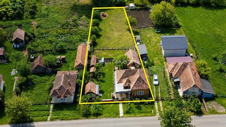 Casa cu farmec autentic, anexe, 1.100 mp teren roditor, Saulia, Mures - 4