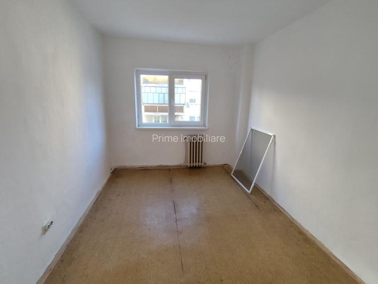 Apartament 3 camere| etaj 2| zona Aiud - 3