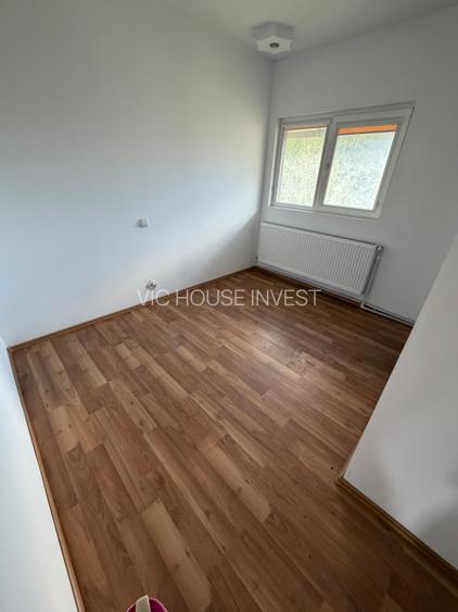 Casa Predeal zona periferica sud - 5