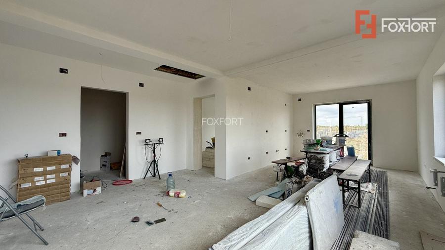 Duplex intreg, cu 6 camere, parter - 144 mp, zona Sacalaz - 12