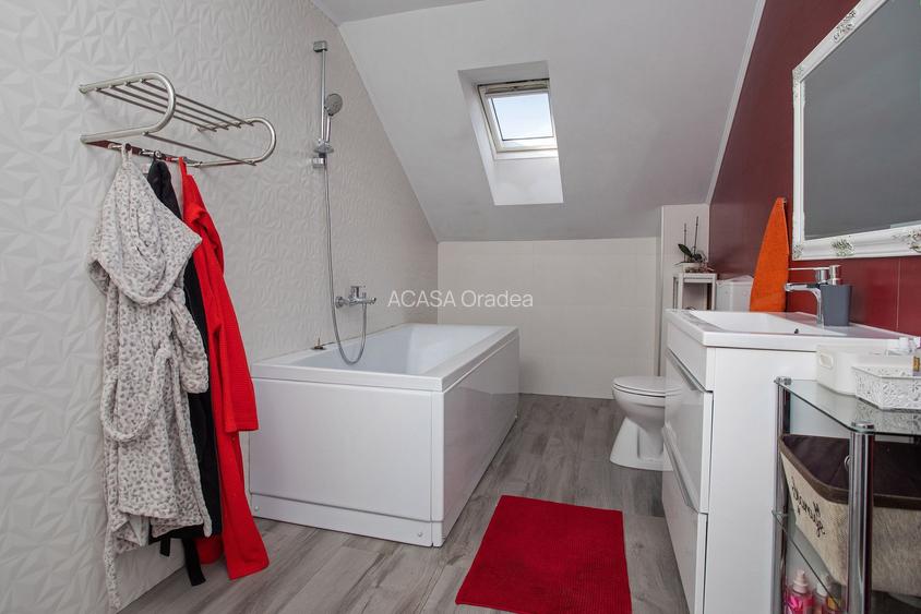 Vilă P+M, Clujului, 190 mp, teren 520 mp, singur în curte. 225 000 E - 39