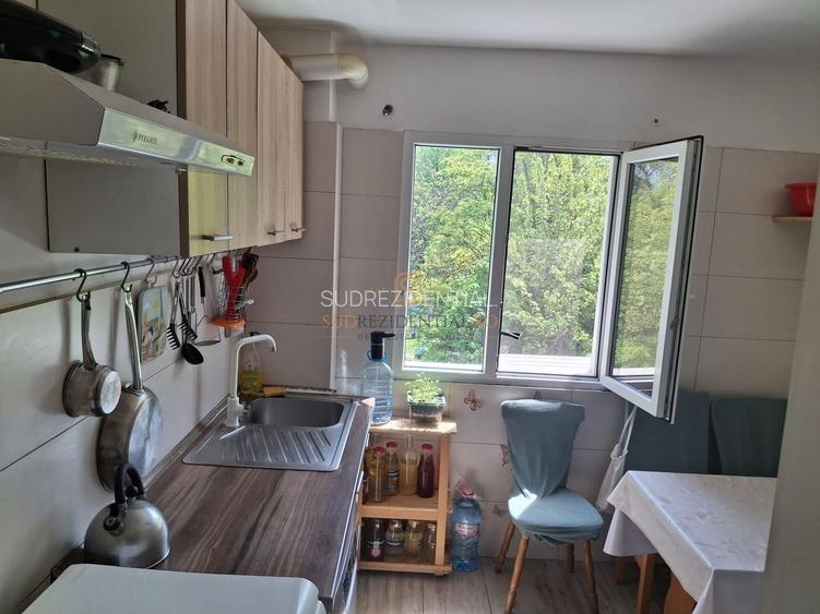 Apartament cu 3 camere, etaj intermediar, mutare rapida, zona Obregia - 15