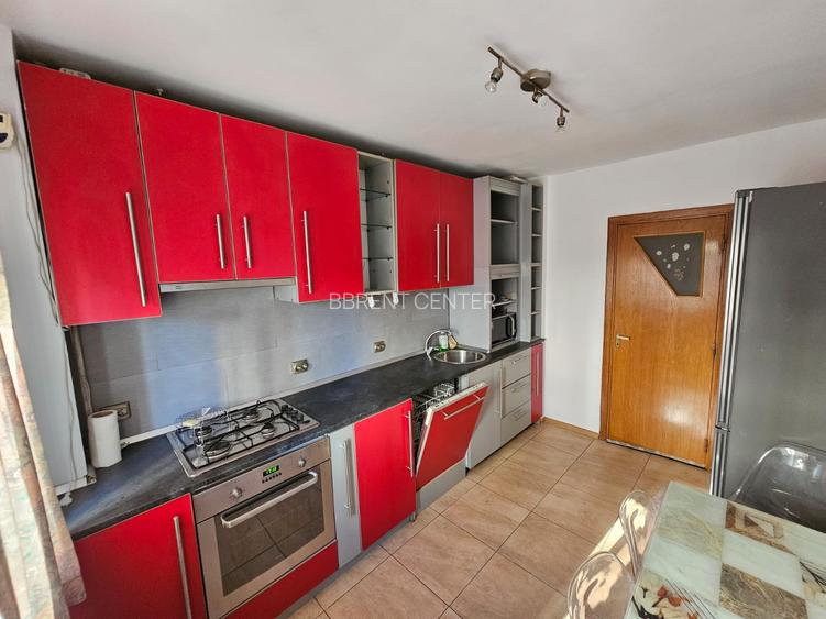 Inchiriere - 4 camere - Lizeanu- Stefan cel Mare - 3