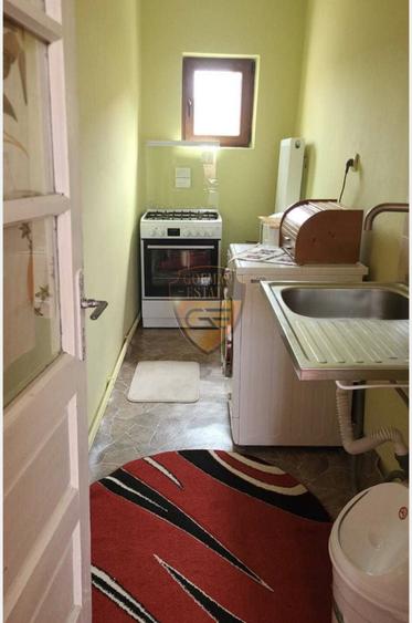 Apartament Etaj 1 vila Trocadero 80mp 2 camere 2 balcoane centrala gaz A/C