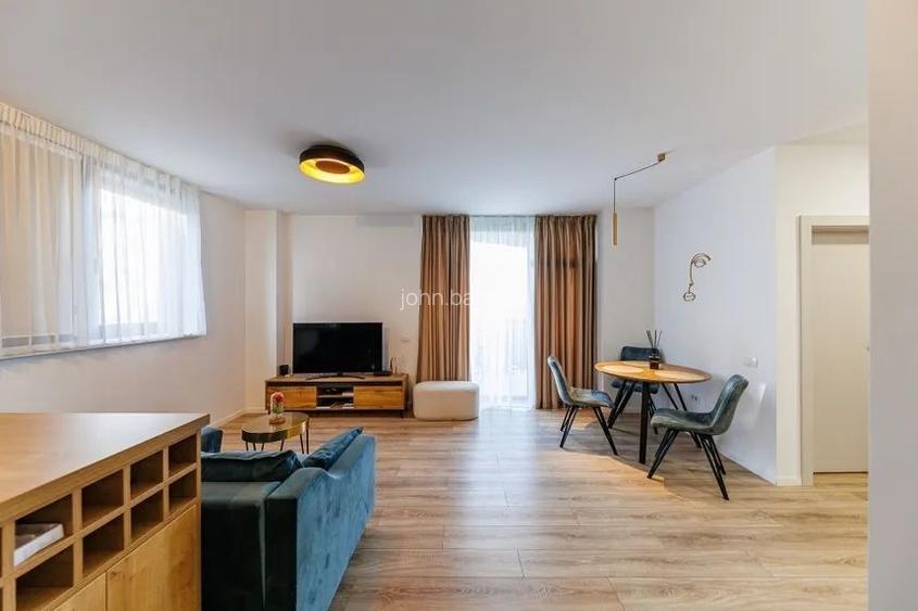 Proprietar inchiriez apart. 2 camere XCity Tower - 2