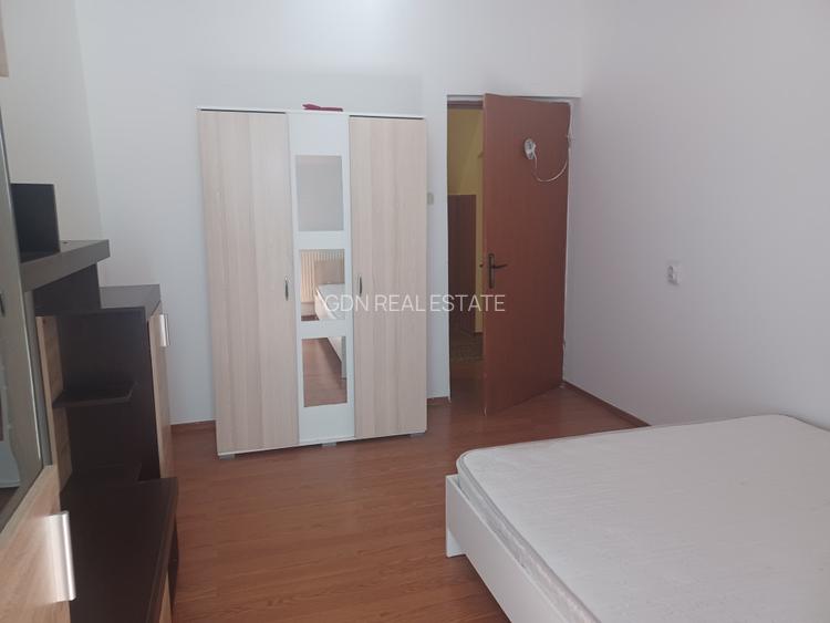 De vanzare apartament 3 camere in Centrul Vechi - 5