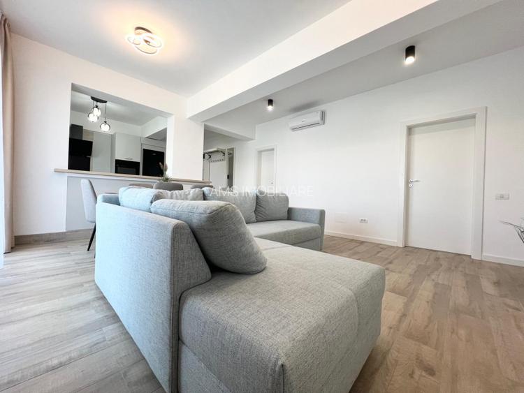 DEOSEBIT / SPATII GENEROASE / POSIBILITATE LOC PARCARE - 2