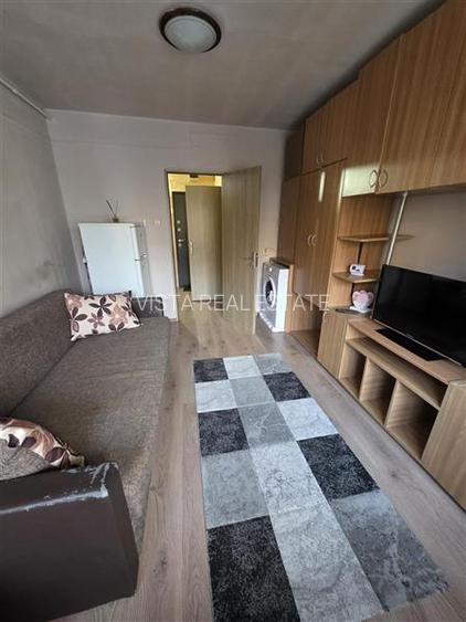 Garsoniera, zona Astra - Judetean - 2