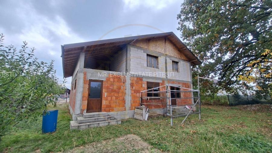 Casă Suseni-Cersani construcție solidă, teren 578 mp, zona superba - 4
