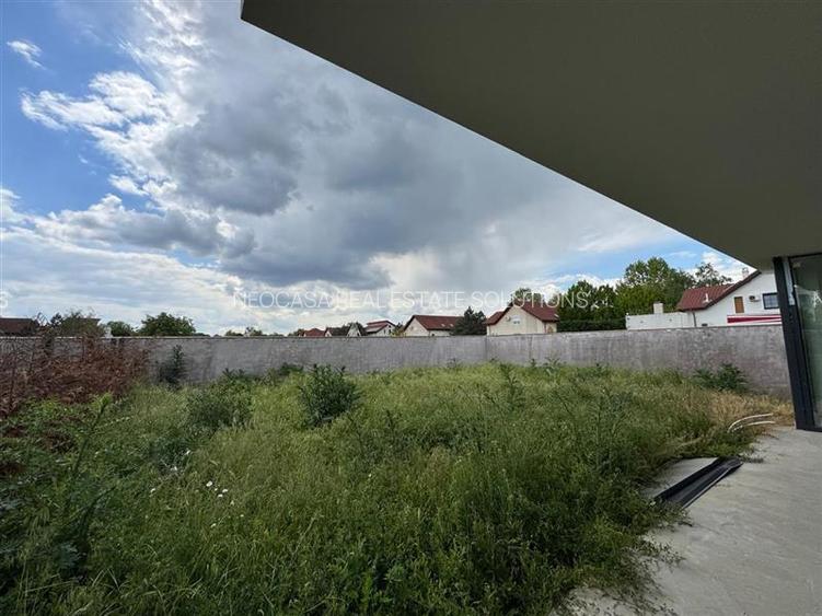 VILA IANCU NICOLAE // STRIP MALL// 181 MP UTILI - 24