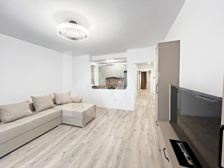 De închiriat apartament 2 camere complet mobilat si utilat. Terasă mare. - 2