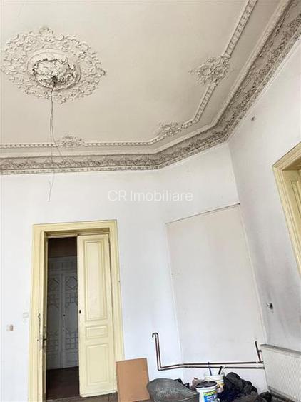 Vanzare vila Piata Universitatii - 7