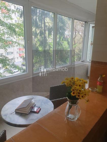 Apartament 2 camere cf 1 Bd Alexandru Obregia Sector 4 - 13