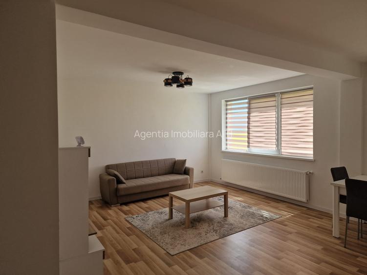 De Vanzare apartament 3 camere decomandat etaj 1-Suceava - 2