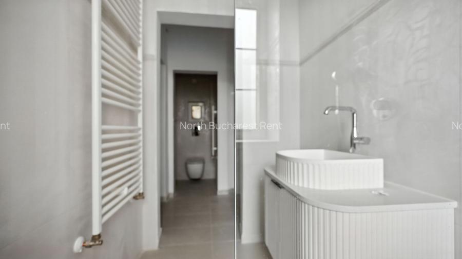 Apartament tip Penthouse 4 camere de inchiriat-Piata Romana - 15