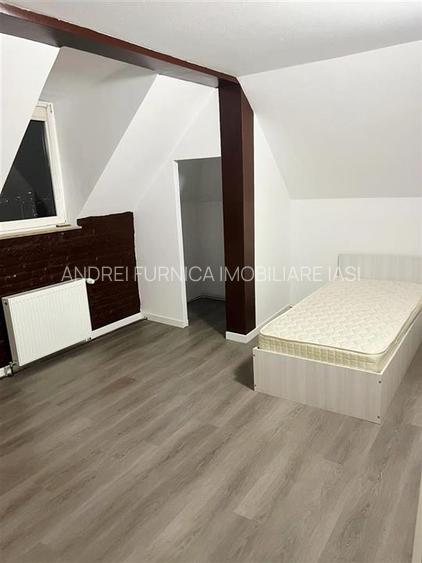 Apartament cu 3 camere de vanzare - 5