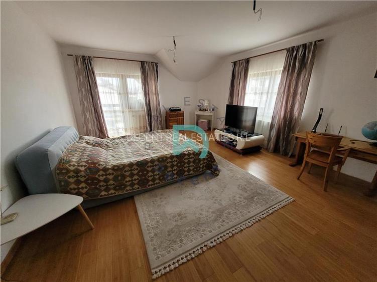 Casa,   Tractorul, Brasov - 12