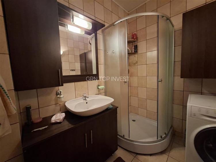 Casa 4 camere pivnita curte individuala Zona Lazaret - 15