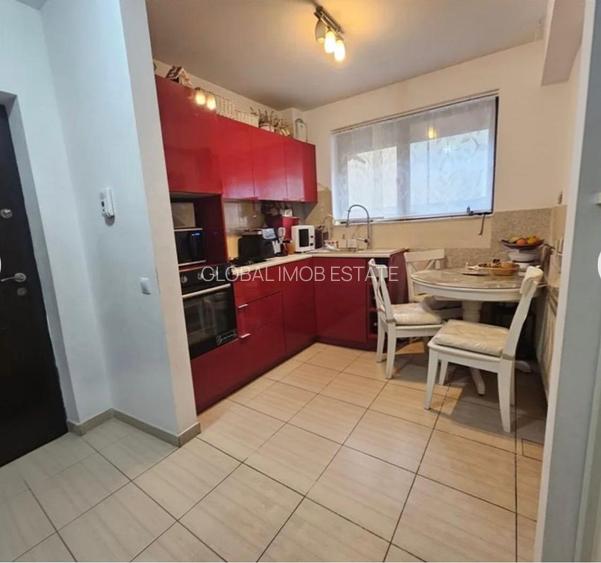 Vanzare Apartament 3 camere Bloc Nou Loc de Parcare Militari - 4