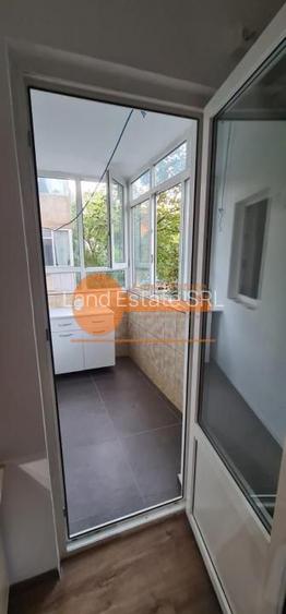 2 camere Crangasi - 8