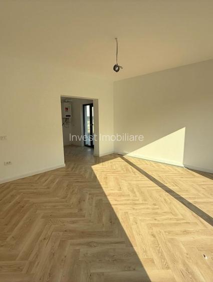 CASA INDIVIDUALA, 4 CAMERE, 2 BAI SI POD, VALEA ADANCA ZONA 5 DRUMURI - 9