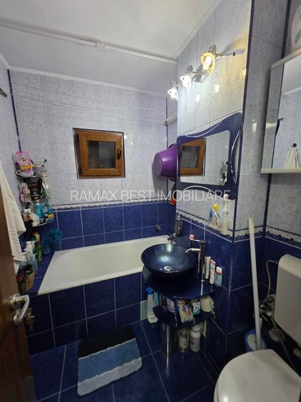 Trapezului, la metrou 1 Decembrie 1918, renovat complet, geam baie, centrala, - 17