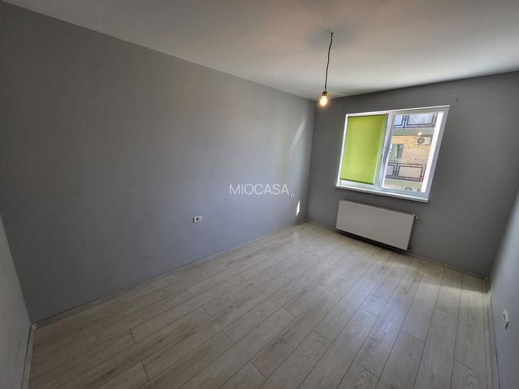 Bloc Nou. Etaj 1. Decomandat. Langa magazine si mijloace de transport - 6