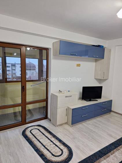 Garsoniera de inchiriat 1 camera, 35 mp Baba Novac - 3