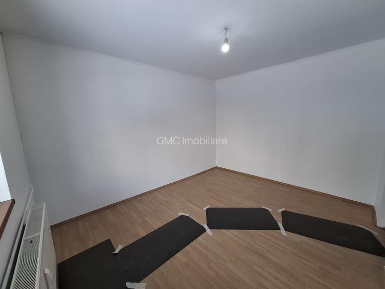 2 Camere Metrou Brâncoveanu - Erorii Revoluție L339 - 6