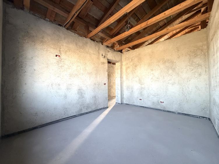 Duplex 5 camere, 3 bai, 120mp utili, 290mp teren - Ghiroda - 6