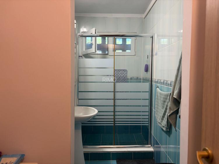 Apartament cu trei camere, zona Straduintei, 93.500€ - 8