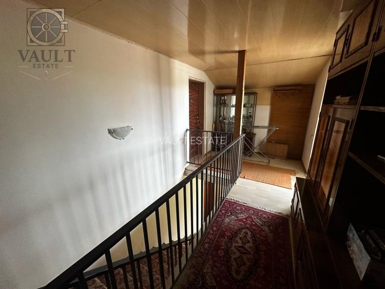 Casa/Villa Frumusani - 1000mp curte  - 25