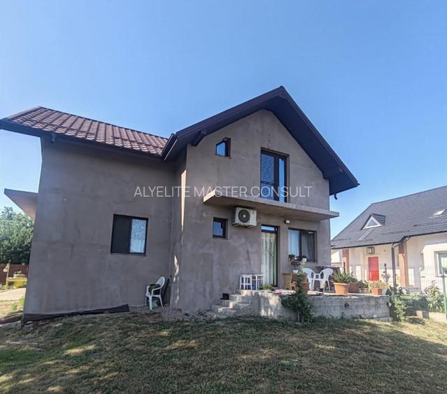 Vanzare casa cu etaj Satu Nou Muntenii de Sus - 2