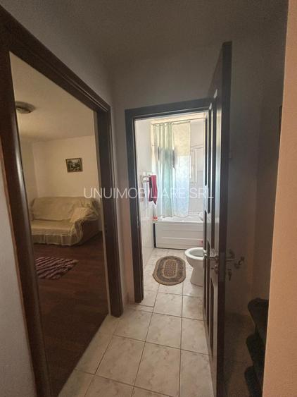 Apartament 3 camere-Zona Sud Monte Carlo - 56mp - 10