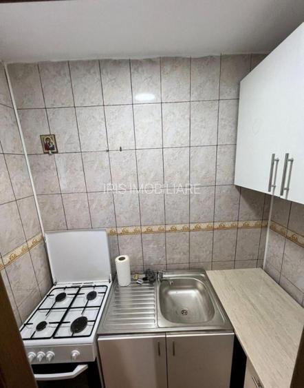 250euro!!!Libera! Garsoniera, Tatarasi, et 1/4!! - 2